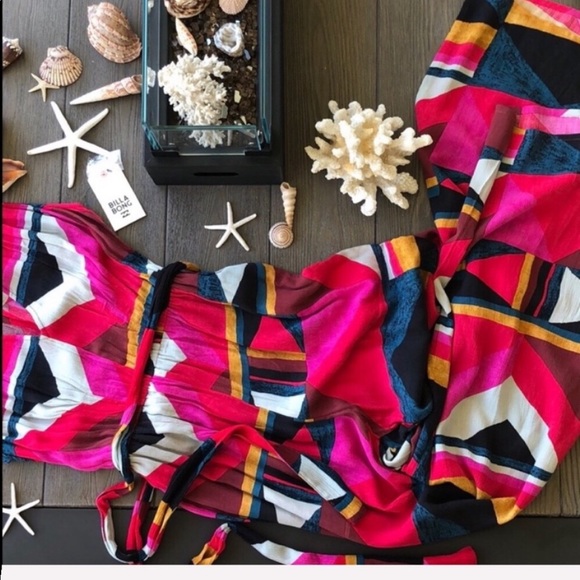 🌴🌼BILLABONG- SEEING TRICKS JUMPSUITS🌼🌴 - Picture 5 of 9